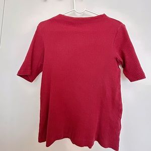Uniqlo dark red knit sweater